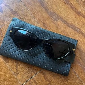 Bottega BV1002S black sunglasses